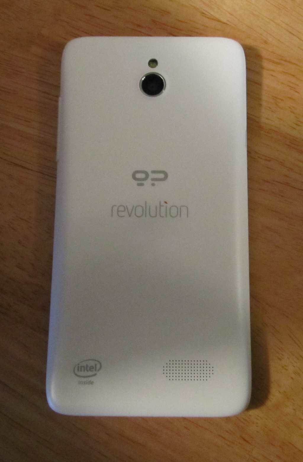 The back of the Geeksphone Revolution